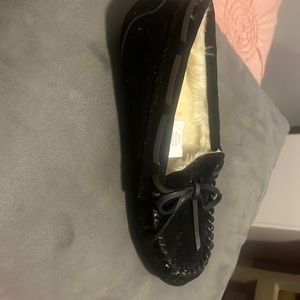Aeropostal moccasin slippers, black, size 7 (fit small)